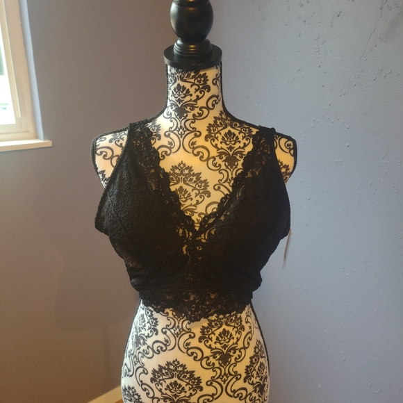 Smart & Sexy Lace No Wire Bra - Picture 1 of 4